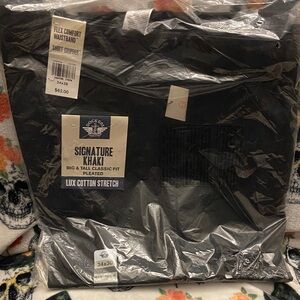 Dockers Signature Khaki Pants Big & Tall Classic Fit, Pleated  Flex Comfort